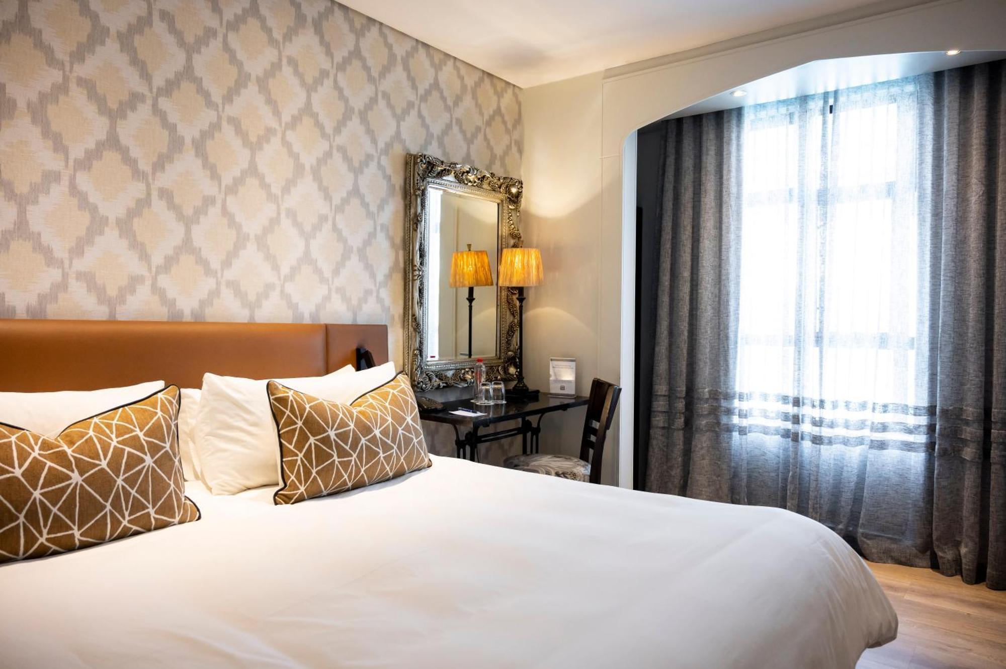 Anew Hotel Hilton Pietermaritzburg Exteriör bild
