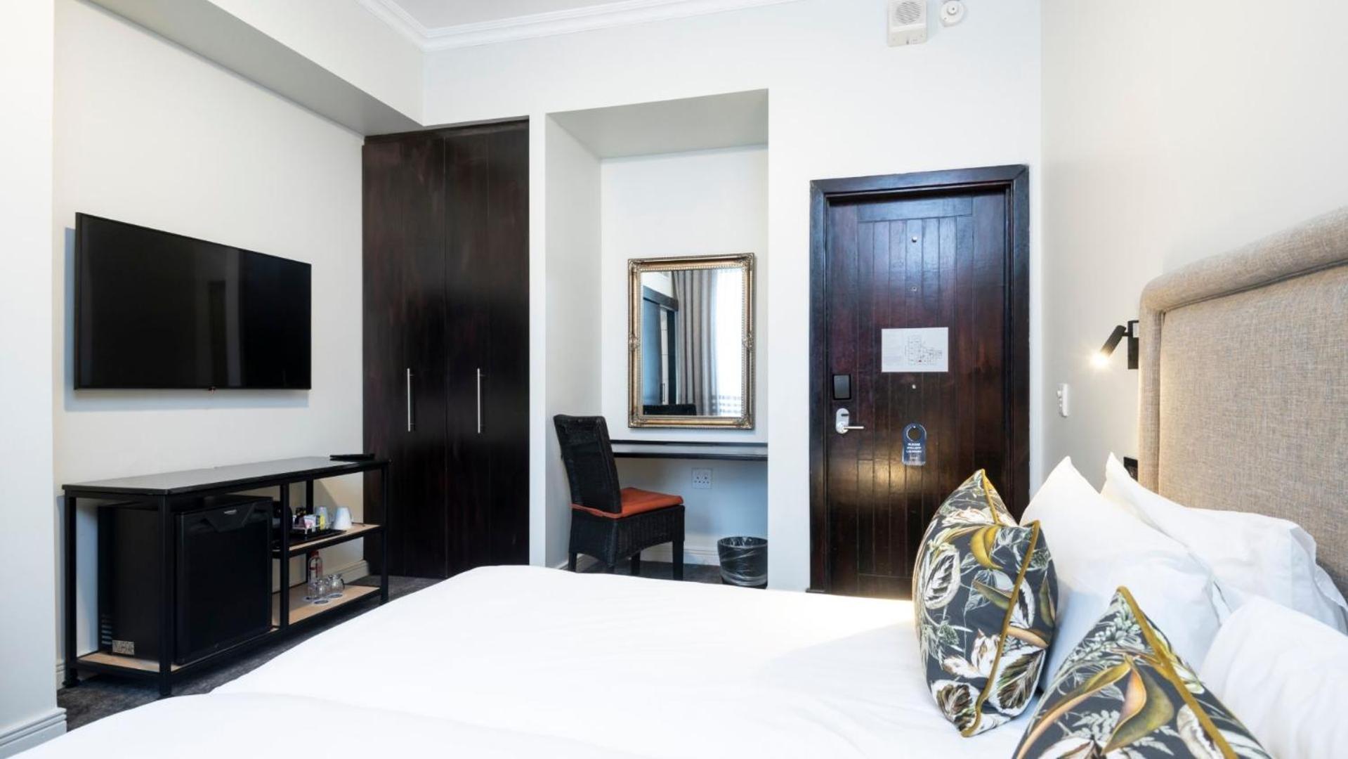 Anew Hotel Hilton Pietermaritzburg Exteriör bild